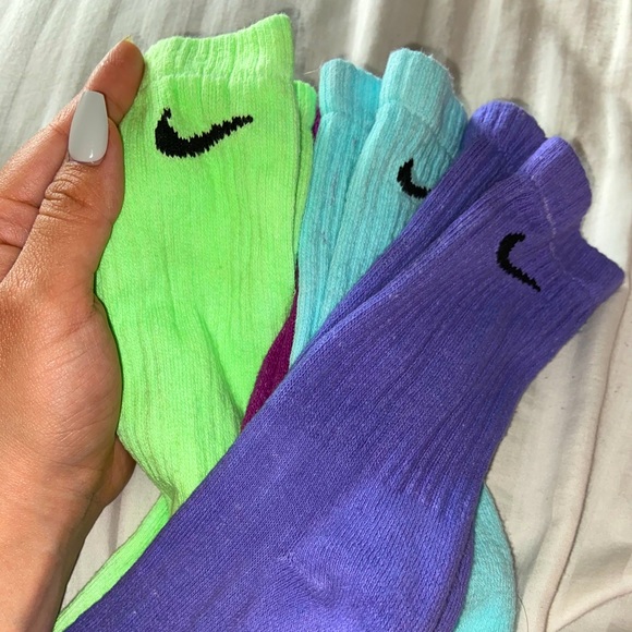 NIKE CUSTOM COLORED SOCKS $20 A PAIR - Picture 2 of 4